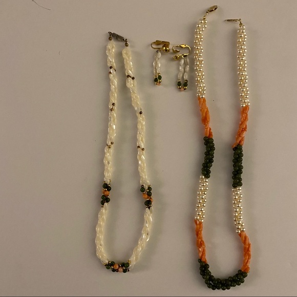 Vintage Coral, Jade & Pearl necklace and earrings - Picture 5 of 15